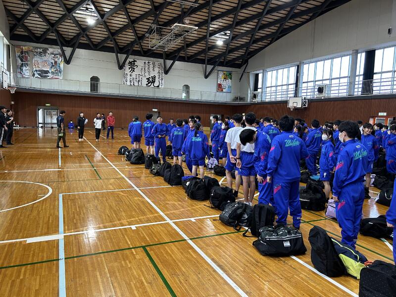 見送りの先生方にご挨拶